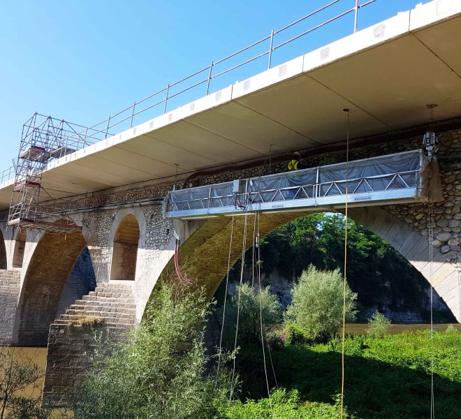 Accesus - Andamio Colgante Komplet para mantenimiento de puentes_4