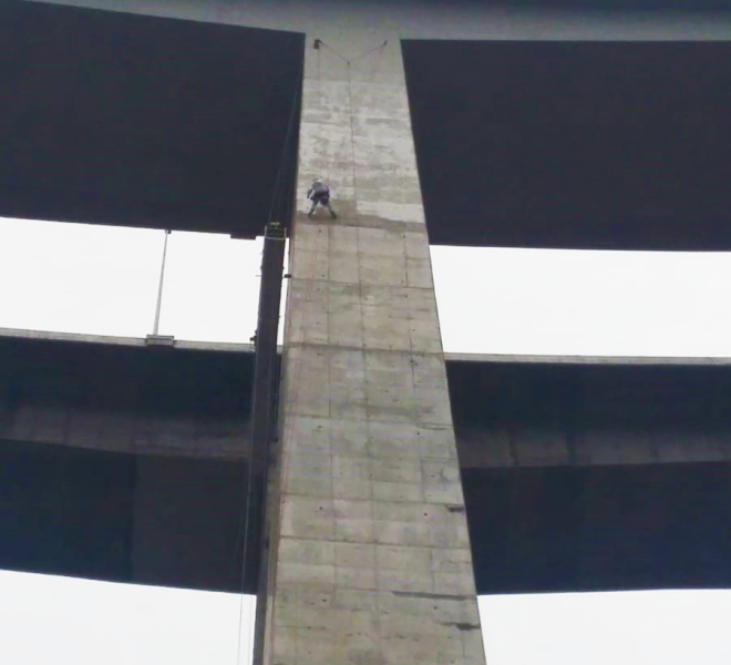 Accesus - Plataforma suspendida para mantenimiento de viaductos_5