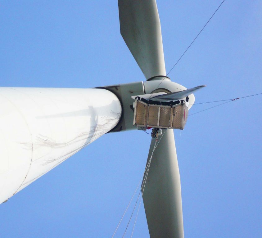 Plateforme GAMESA G-47 Modublade pour la maintenance des pales d’éoliennes